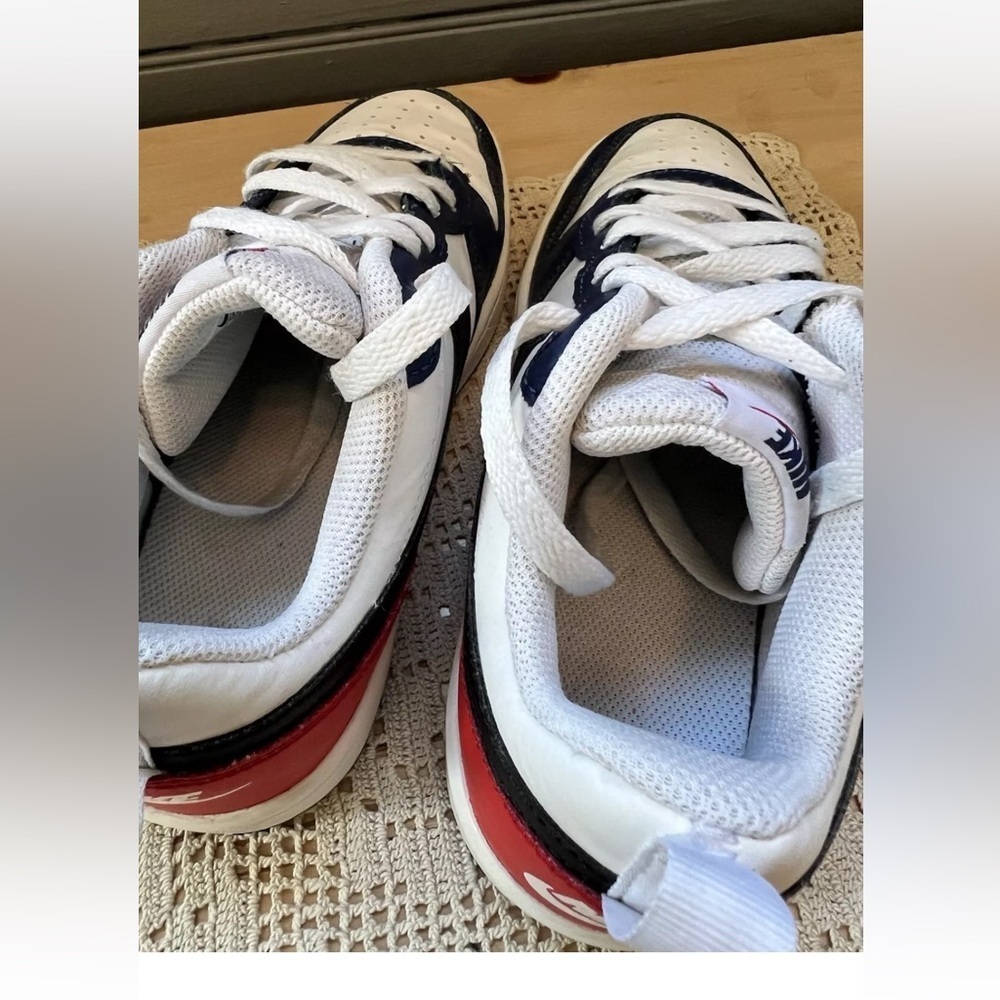 Nike Court Borough 2 Low USA - DO7446-101 Size 6Y - Picture 6 of 6